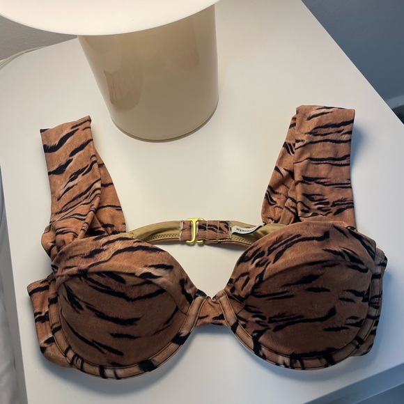 WeWoreWhat Tiger Print bikini - Picture 2 of 5